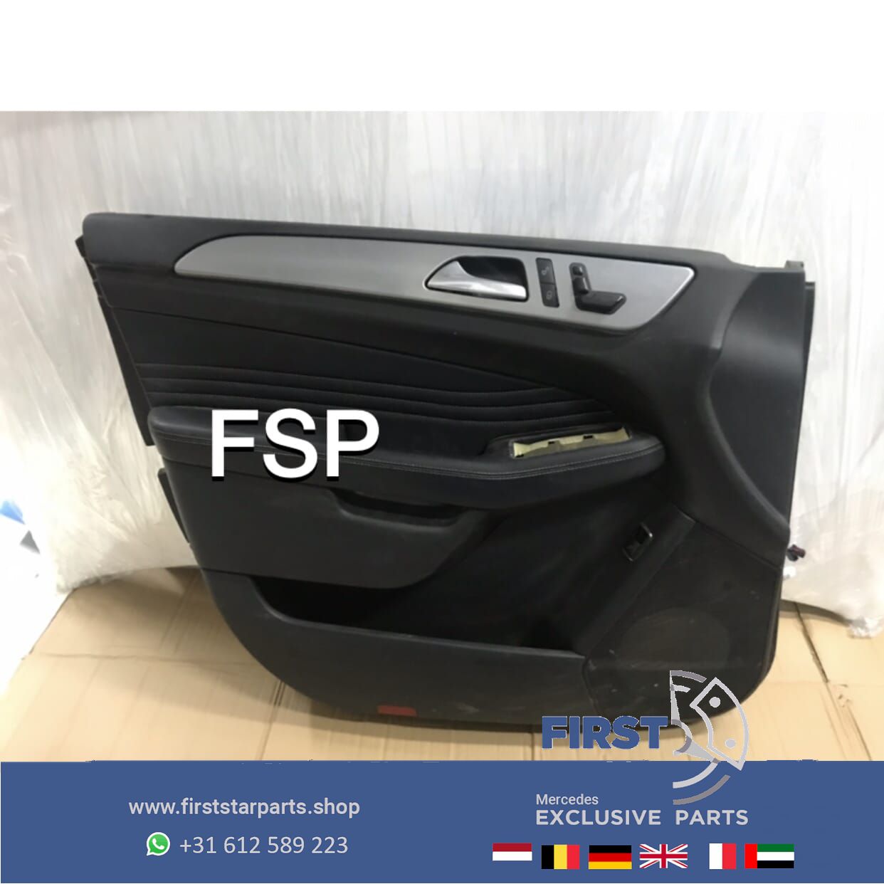 W166 DEURPANEEL Mercedes ML / GLE Clase DEUR PANEEL KAART door upholstery door panel single usado en Menorca