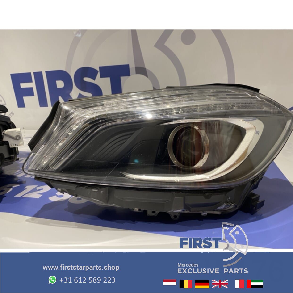 W176 BI XENON LED LINKER EN RECHTER KOPLAMPEN SET A Clase 2012-2016 originalINEEL headlight left and right usado en Menorca foto 2
