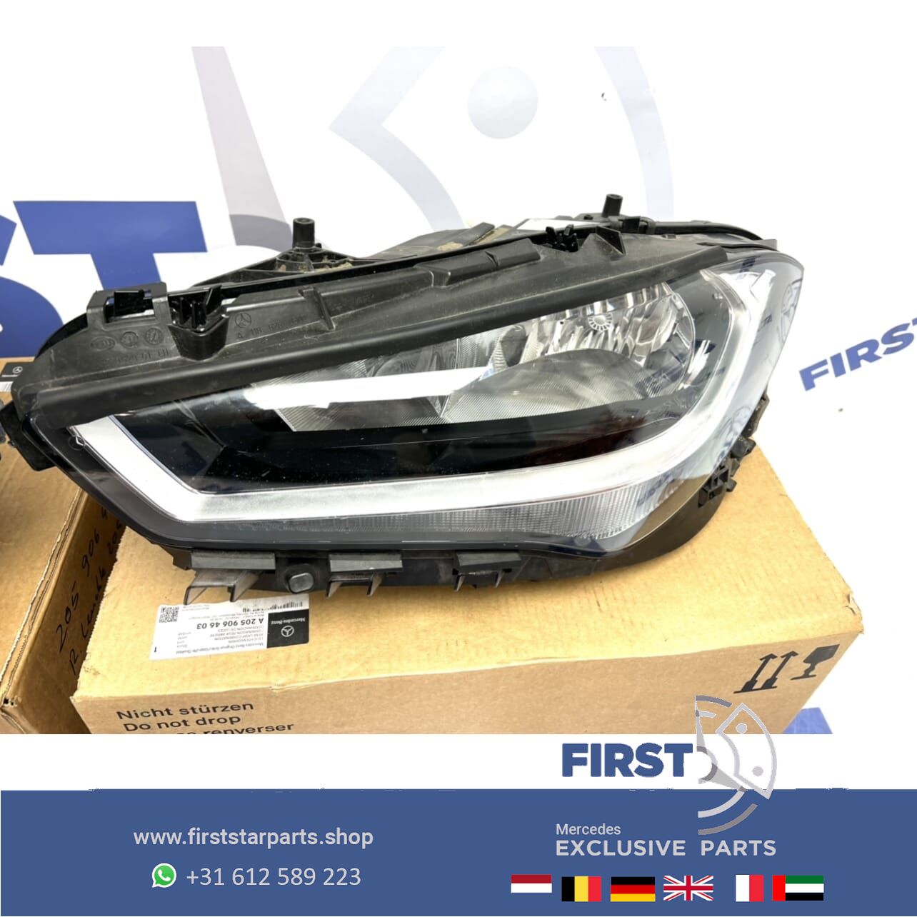 A11890631900 W118 C118 X118 HALOGEEN KOPLAMP LINKS (GEEN LED) originalineel Mercedes CLA Clase 2018-2022 LINKER LAMP grille head lamp single usado en Menorca