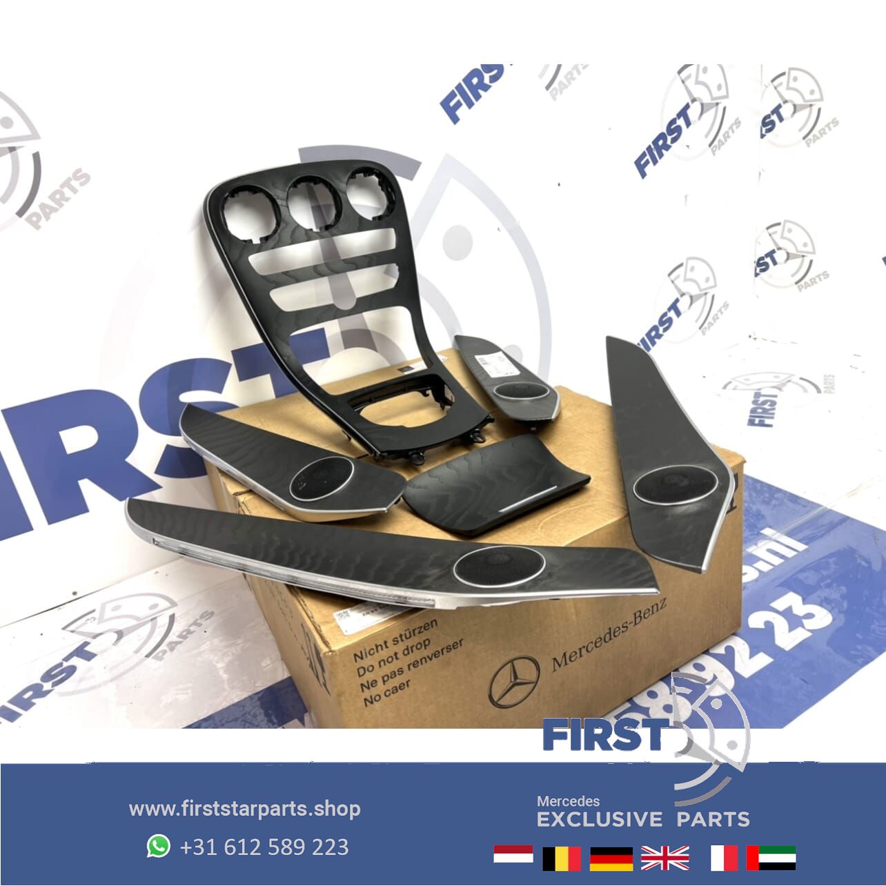 W205 INTERIEUR LIJSTEN SET ESSEN HOUT Mercedes C Clase middenconsole + deurlijsten essenhout set originalineel AMBIENT VERLICHTING interior frames set usado en Menorca foto 3