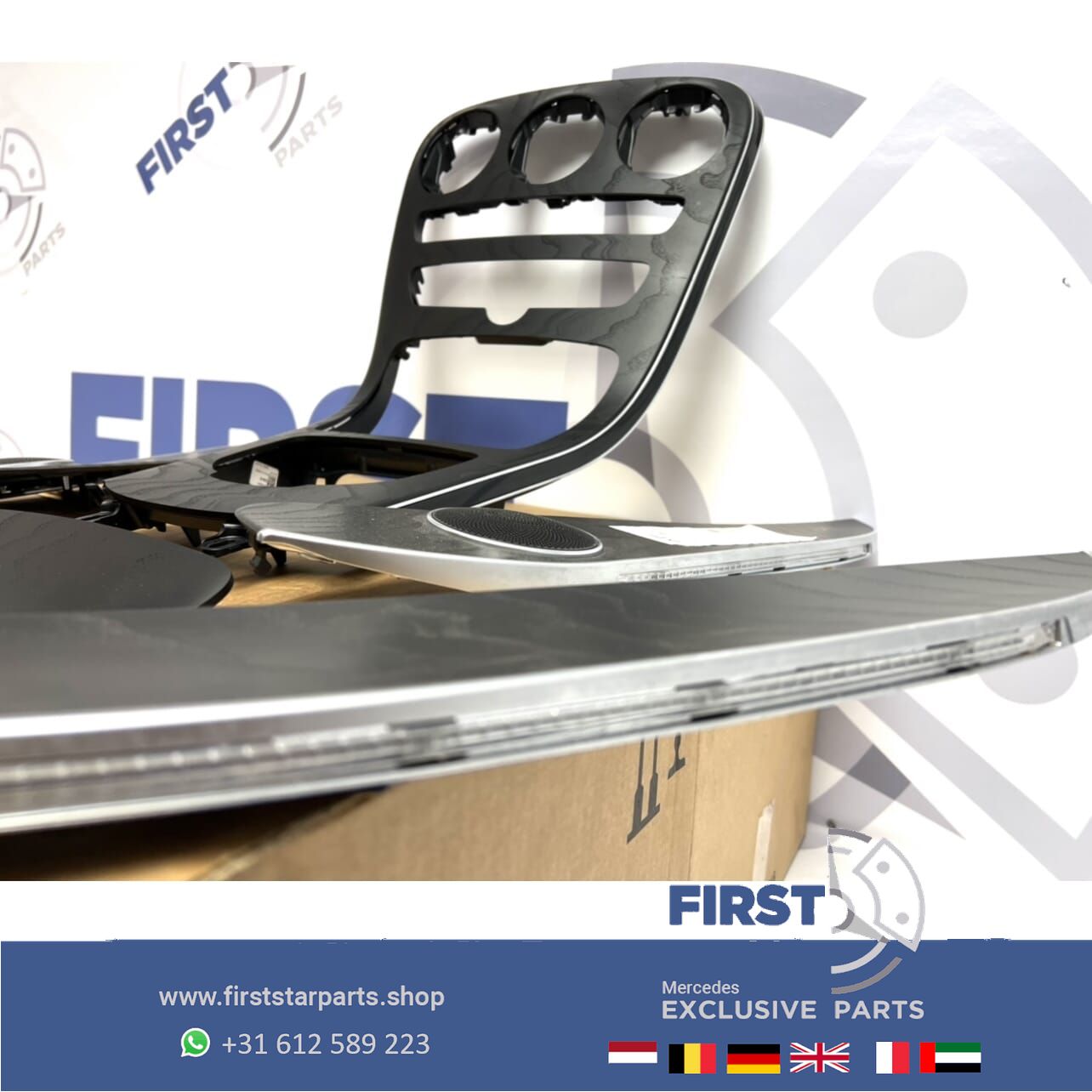 W205 INTERIEUR LIJSTEN SET ESSEN HOUT Mercedes C Clase middenconsole + deurlijsten essenhout set originalineel AMBIENT VERLICHTING interior frames set usado en Menorca foto 8