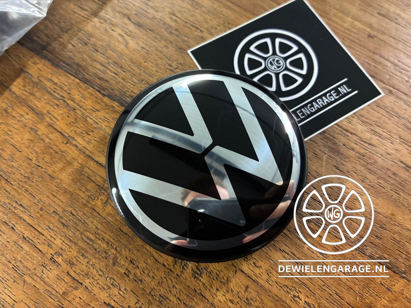 4x VW Naafkap originalineel nuevo Logo 571 601 171 oa Tiguan T-Roc etc 571601171 55mm 60mm naafdop wheel hub usado en Menorca foto 3