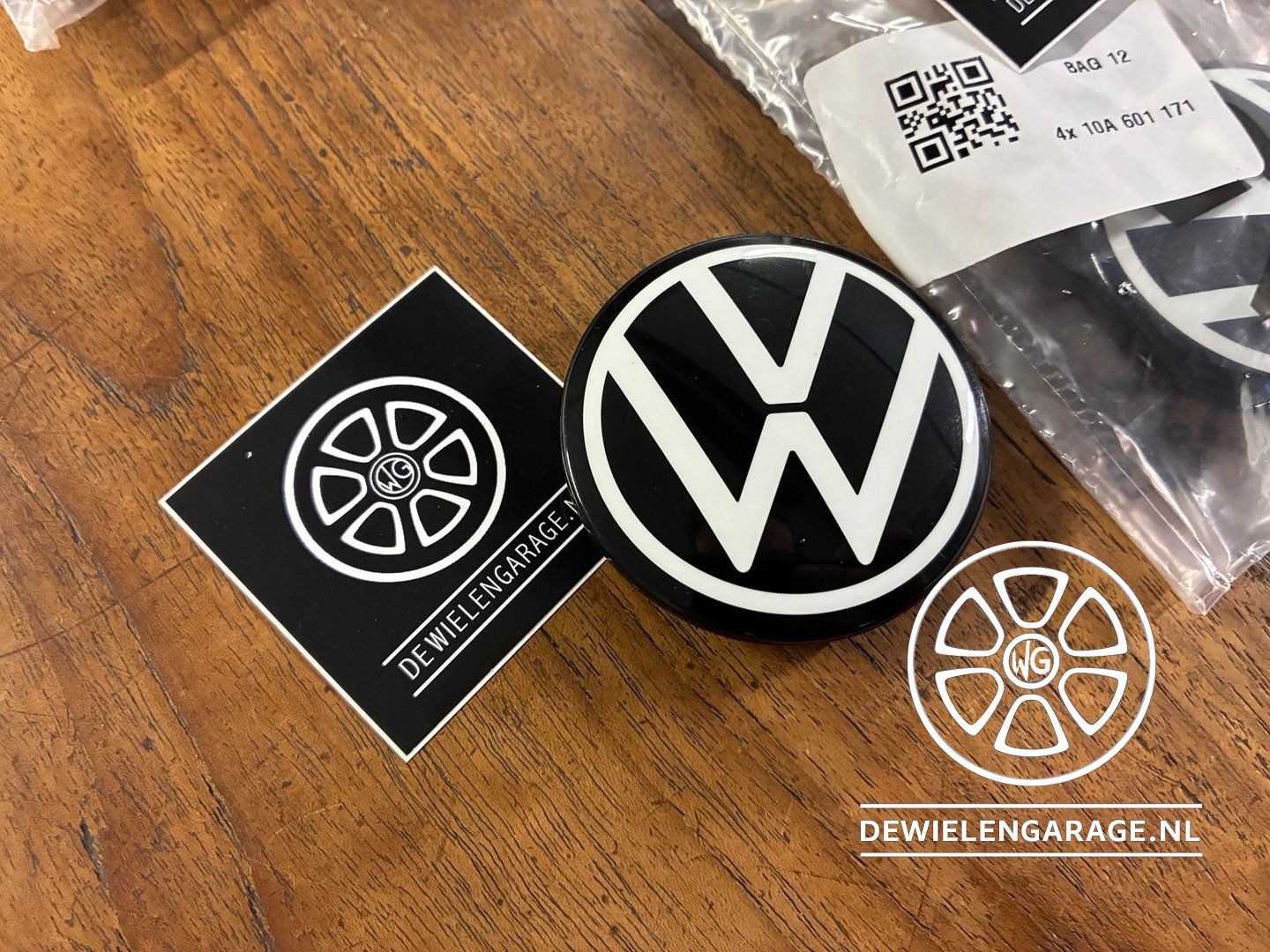 4x VW Naafkap originalineel nuevo ID Logo 10A 601 171 oa ID.3 ID.4 ID.5 ID.7 etc 10A601171 55mm 60mm naafdop ID3 ID4 ID5 ID7 ID BUZZ wheel hub usado en Menorca