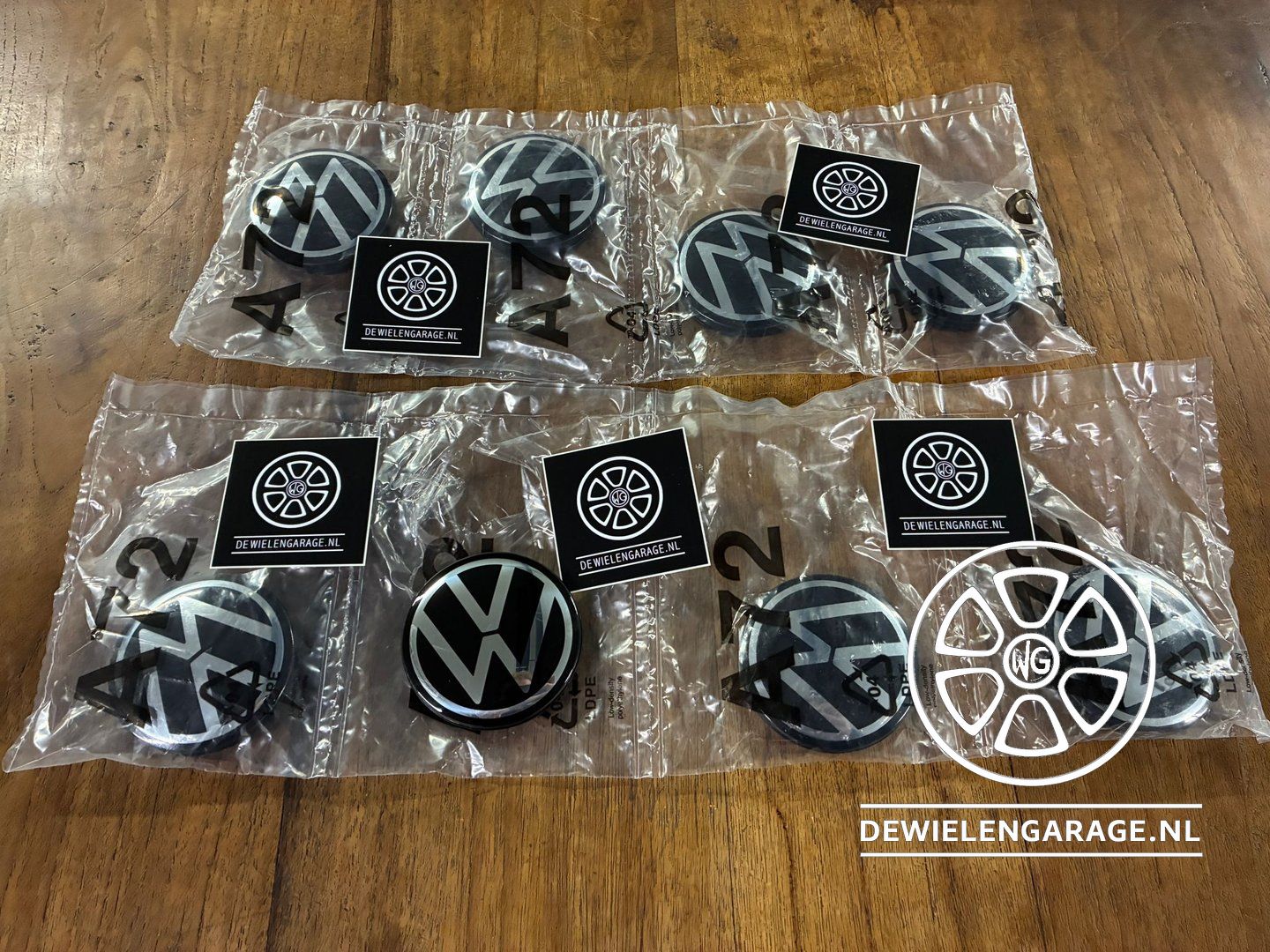 4x VW Naafkap originalineel nuevo Logo 571 601 171 oa Tiguan T-Roc etc 571601171 55mm 60mm naafdop wheel hub usado en Menorca foto 2