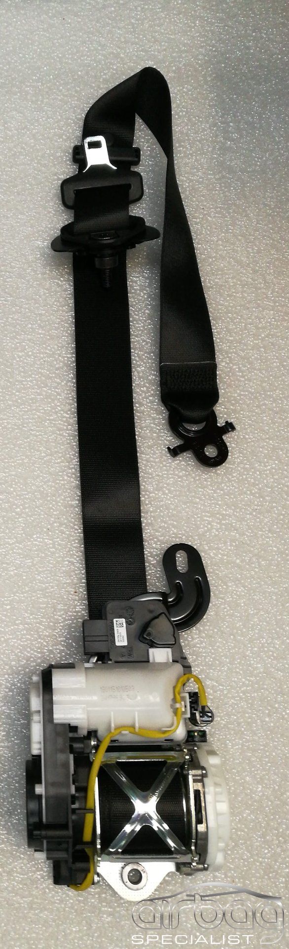 Gordel Gordelspaner set BMW G30 G31 G32 F90 M5 BMW G30,G31 F90 M5 5 serie G32-GT 6 serie seatbelt set 72117430115-72117430116 seatbelt complete set usado en Menorca foto 4