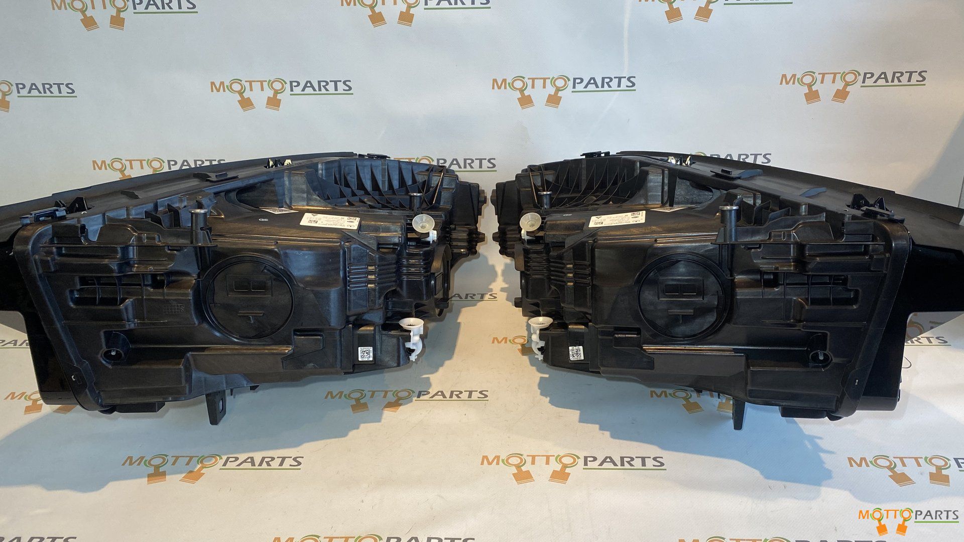 Mercedes W247 Multibeam Koplampset A2479064104 A2479064204 headlight left and right usado en Menorca foto 6