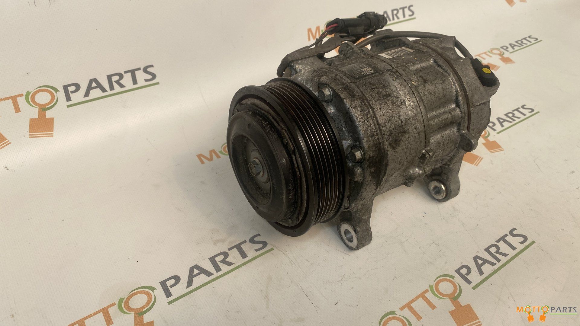 BMW originalinalinalinalinal Aircopomp 64529299328 9299328 6SAS14A air conditioning pump air conditioning compressor usado en Menorca foto 2