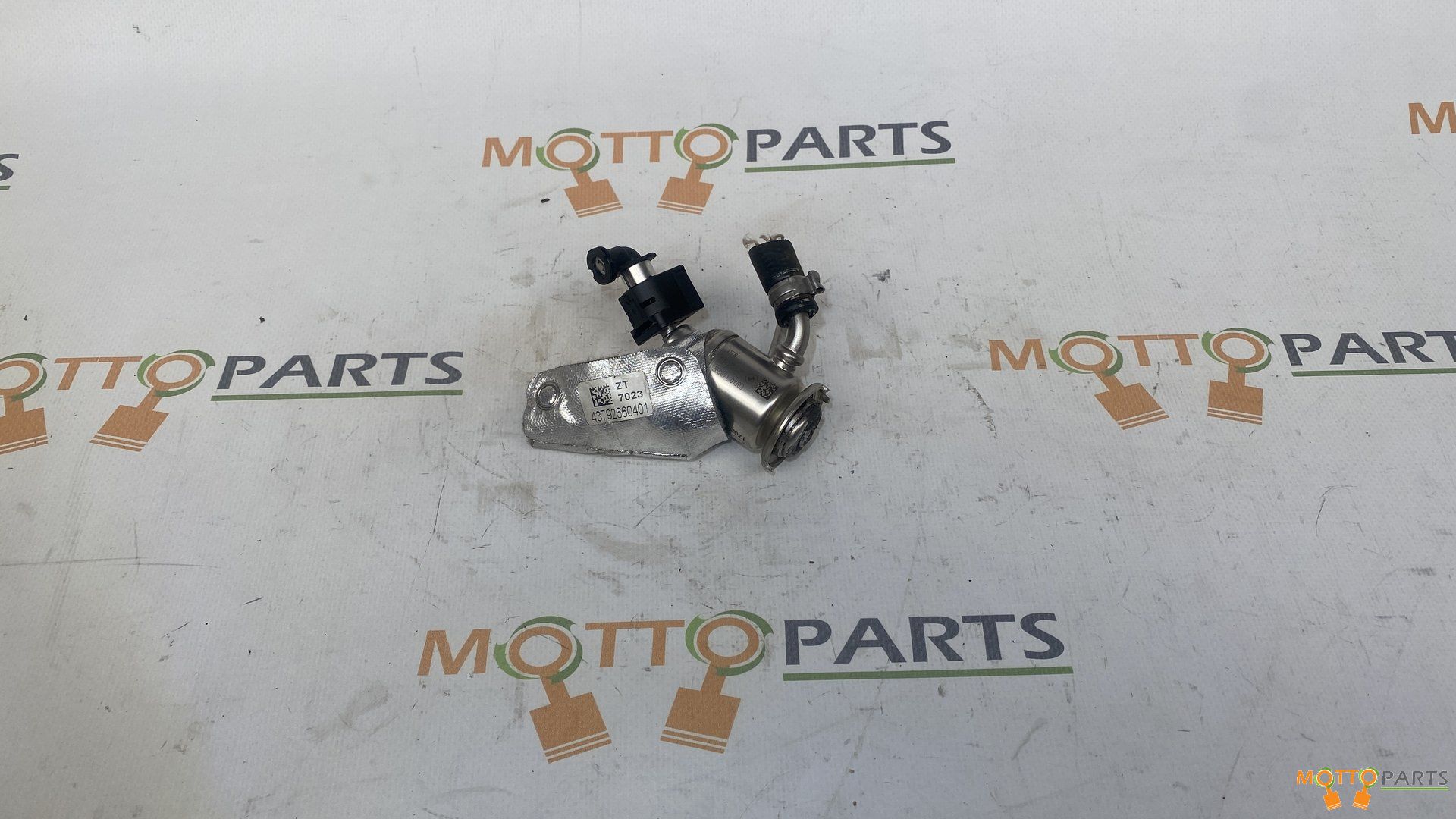 BMW originalinal adblue pomp 8471352 adblue pump usado en Menorca