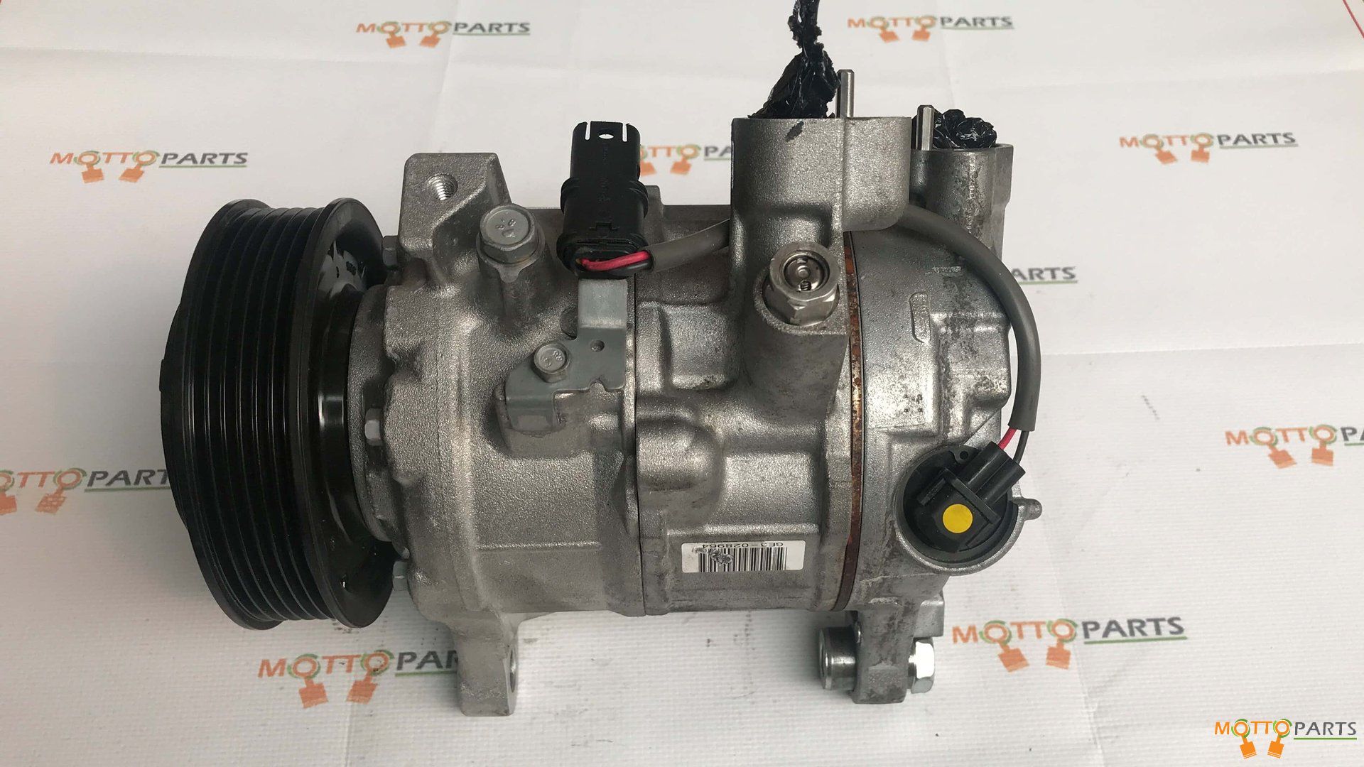 BMW Aircopomp 4 Series - 64526805022 - 6SEU14A air conditioning pump air conditioning compressor usado en Menorca foto 3