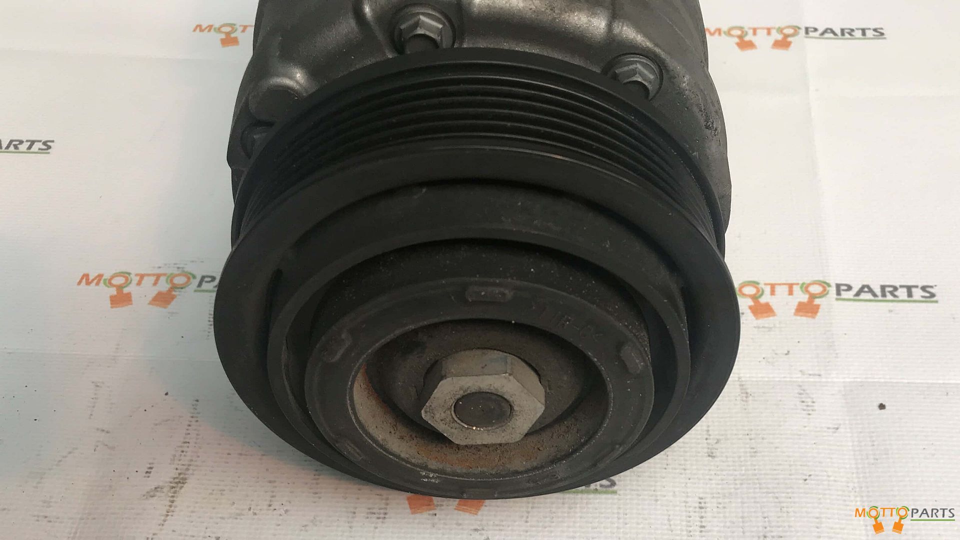 BMW Aircopomp 1, 3,4, X3, X4 Series - 64529216467 - 7SEU17A air conditioning pump air conditioning compressor usado en Menorca foto 5