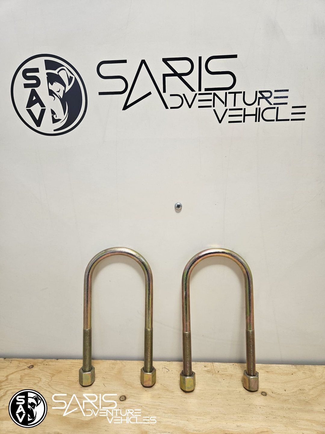 Dobinsons Veersysteem U Bouten leaf spring usado en Menorca