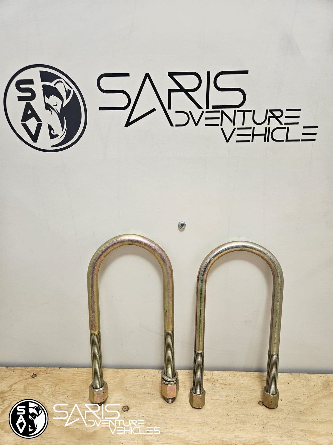 Dobinsons Veersysteem U Bouten leaf spring usado en Menorca
