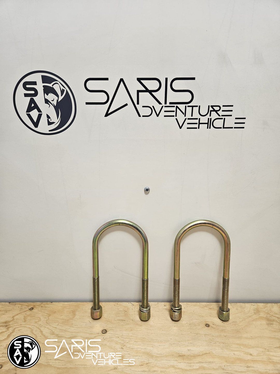 Dobinsons Veersysteem U Bouten leaf spring usado en Menorca