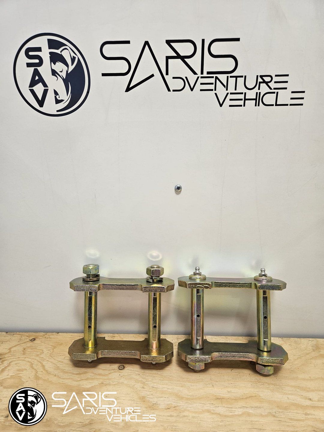 Dobinsons Veerschommel ( Spring Shackle ) leaf spring usado en Menorca