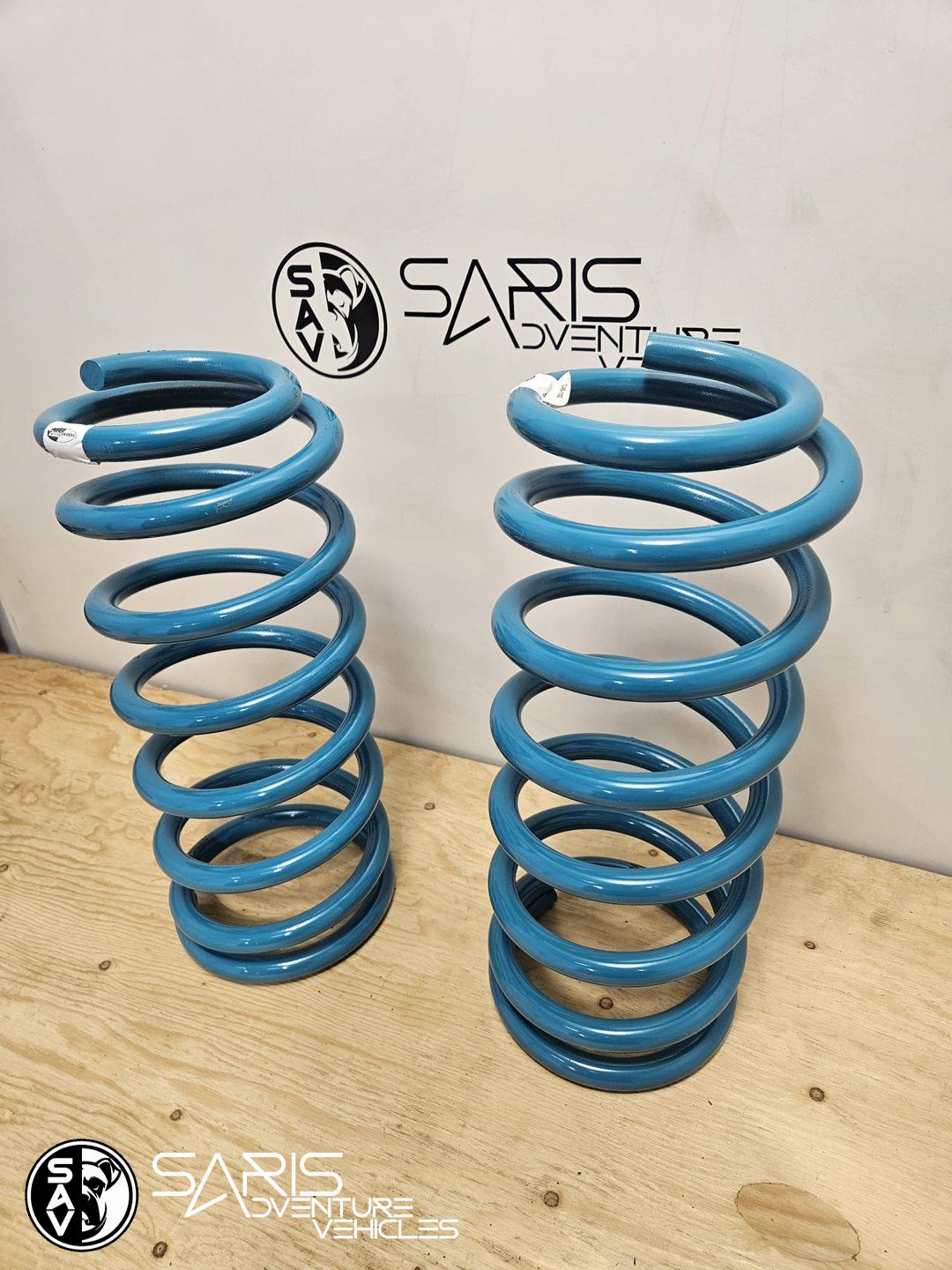 Dobinsons verhogingsveren voorzijde Patrol Y60 spring spiral left and right usado en Menorca