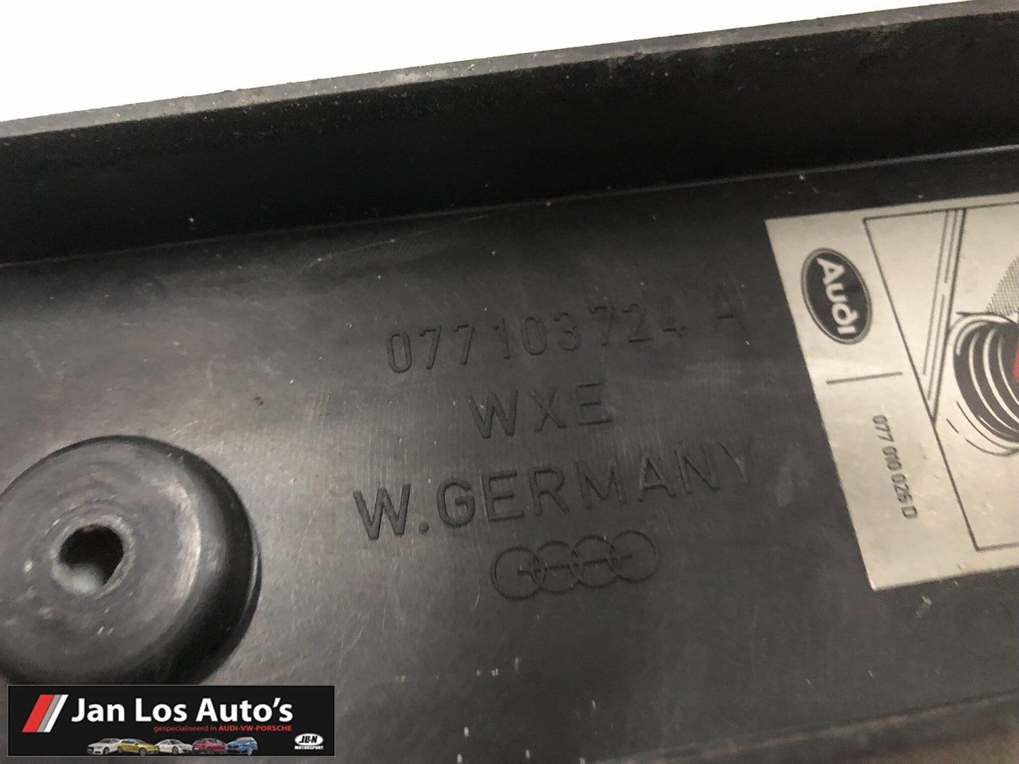Bougiekabel afdekkap set Audi V8 077103724A spark plug cable usado en Menorca foto 4