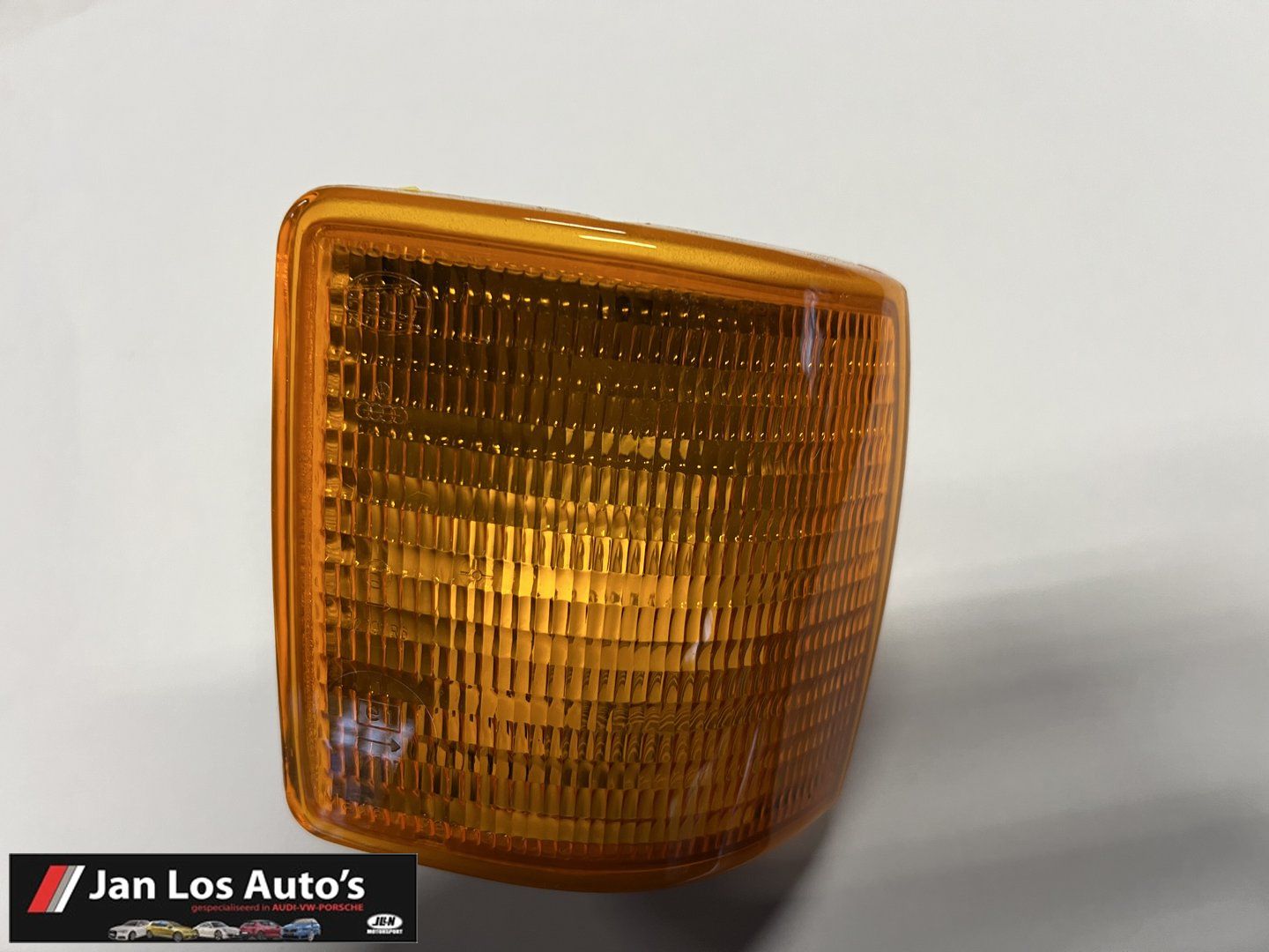 Audi 80 B2 typ 81 vfl knipperlicht links Hella blinker single usado en Menorca