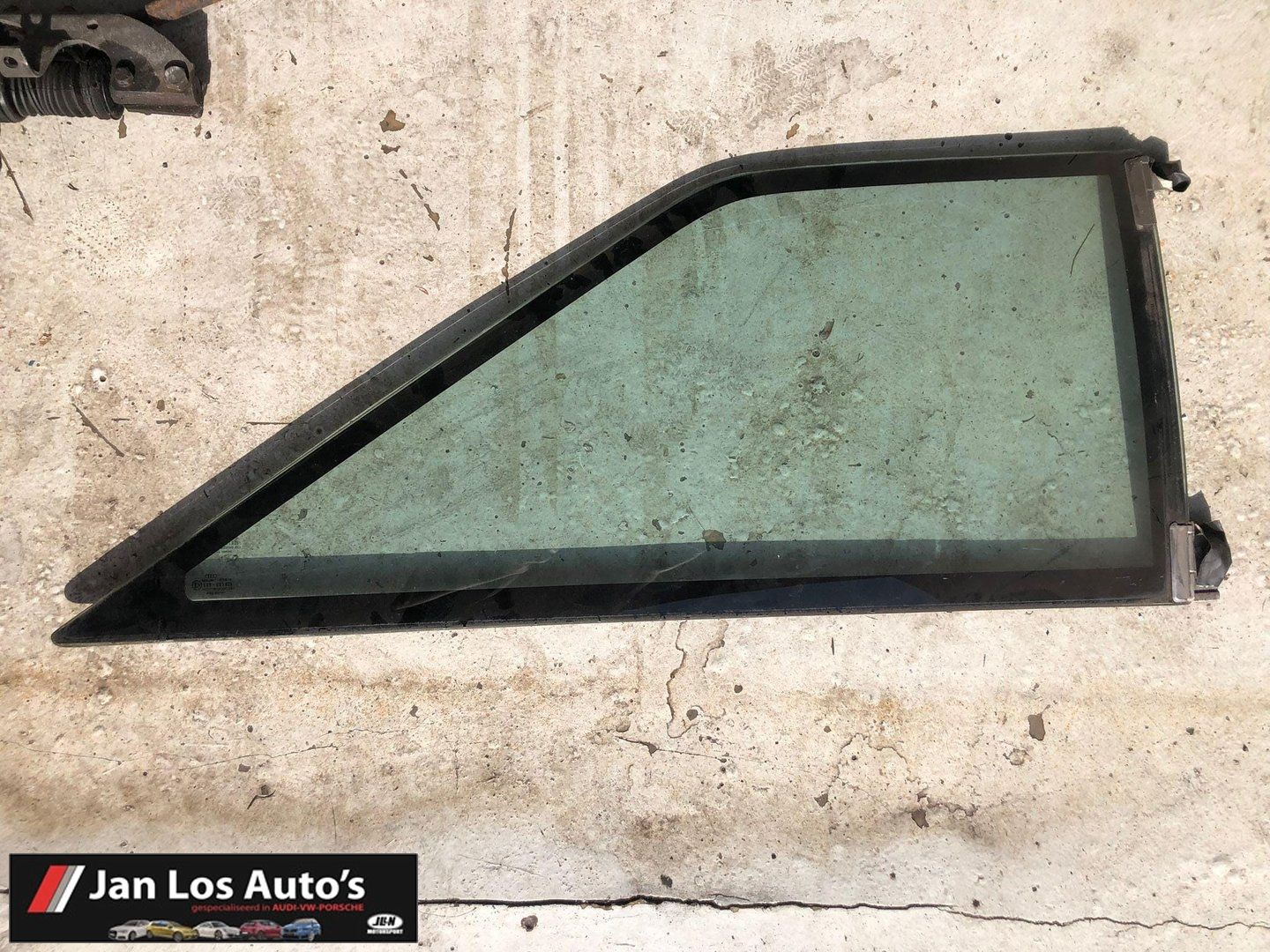 Zijruit rechtsachter Audi Coupe B3 ('89-'96) 43R-001026 door window single usado en Menorca