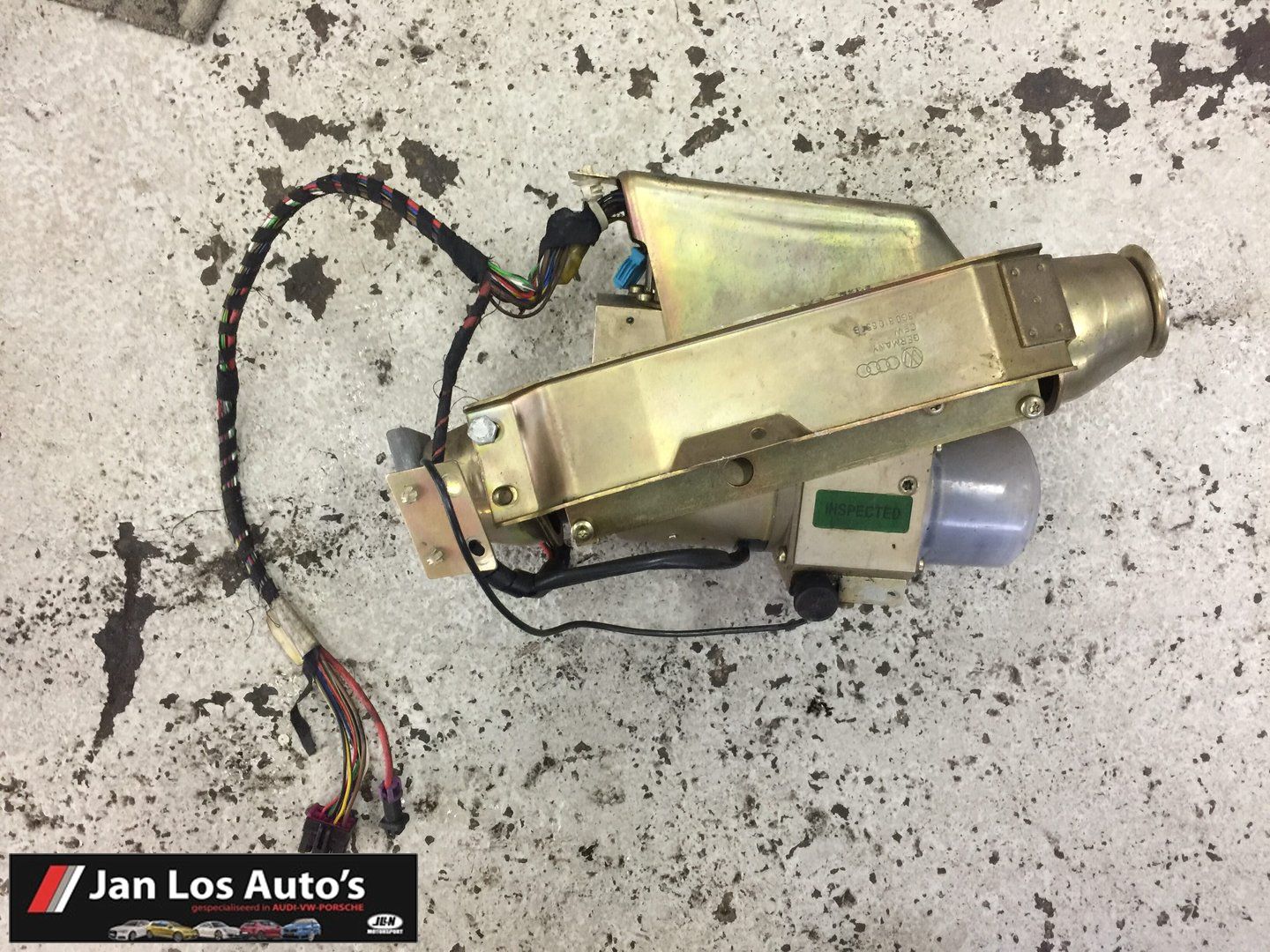Hydraulische pomp cabriodak Audi 80 B4 ('91-'00) 8G0810654B pump suspension usado en Menorca