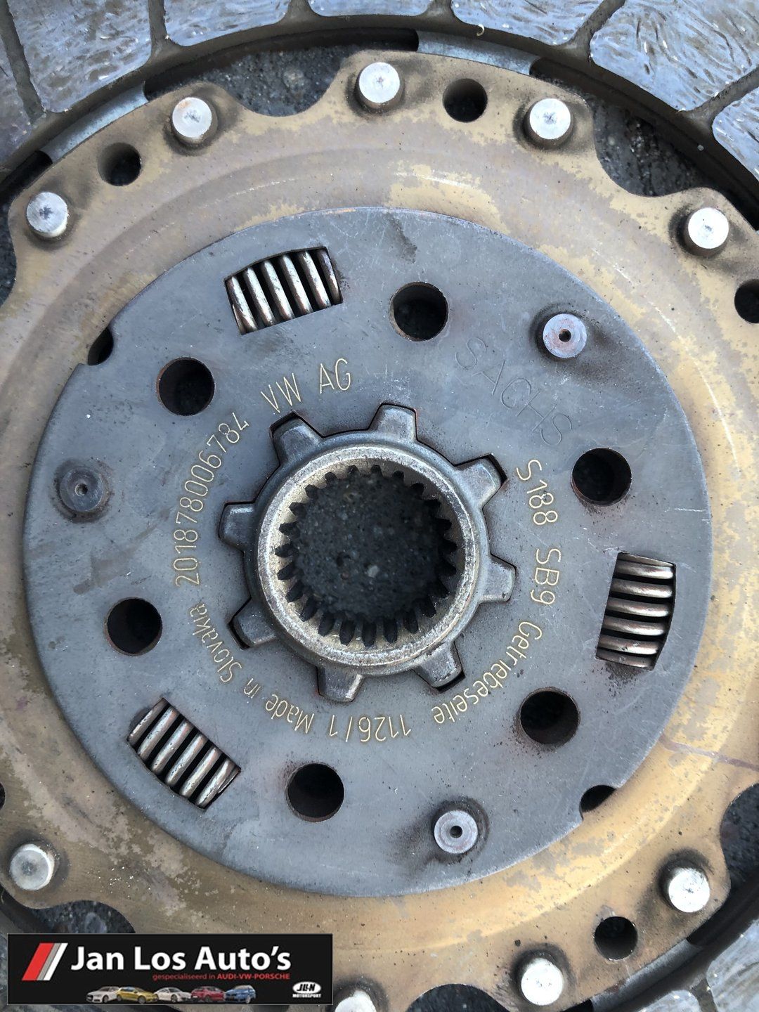 Audi A1 S1 8X 2.0 tfsi. Tweemassavliegwiel en koppeling double mass flywheel usado en Menorca foto 3