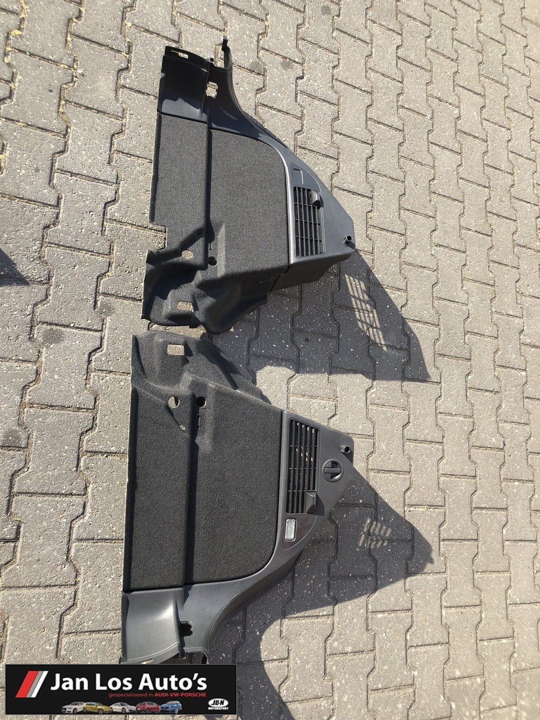 Audi A1 8x kofferbakbekleding zijbekleding upholstery boot usado en Menorca