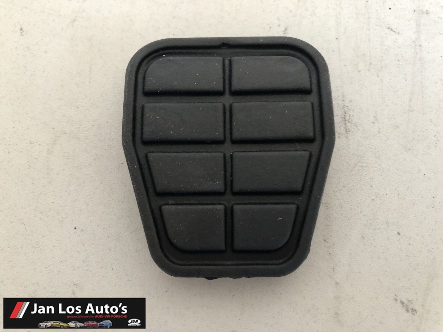Pedaal rubber Audi 80 B2 321721173 pedal set usado en Menorca