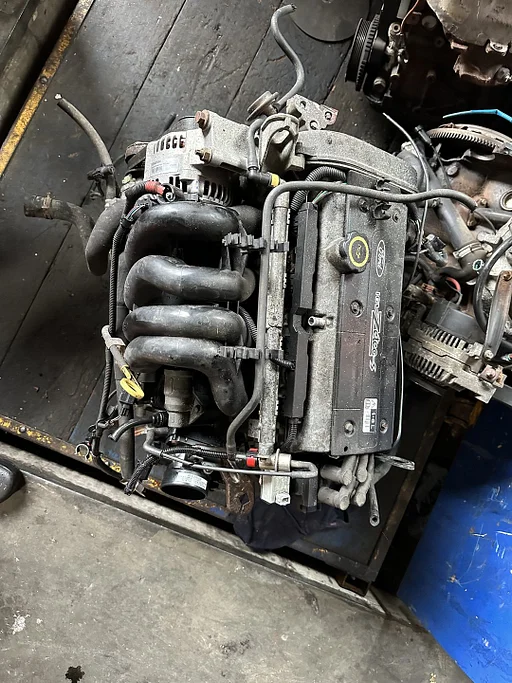 Motor Ford code: FYDA 1.6-16V