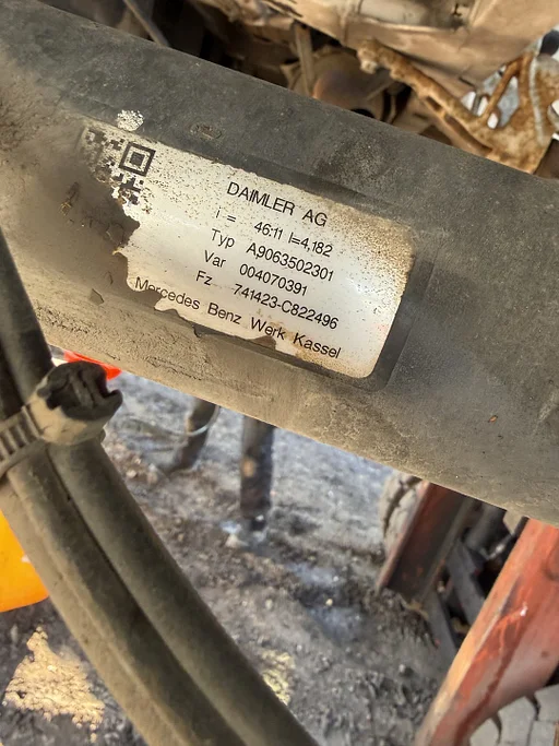 Achteras Mercedes Sprinter: A9063502301 46:11