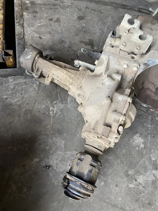 Tussenbak Toyota Rav 4