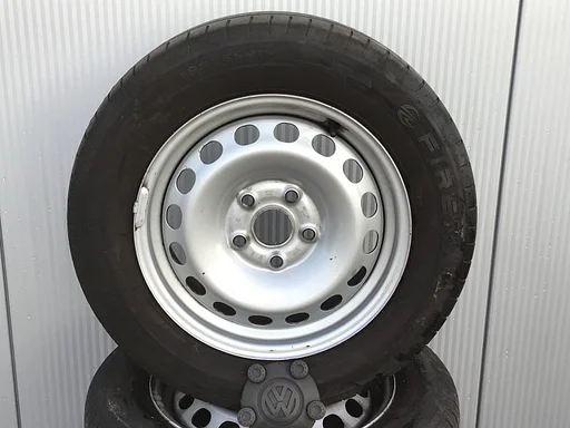 045, VAG 15 inch zomerbanden VW Caddy