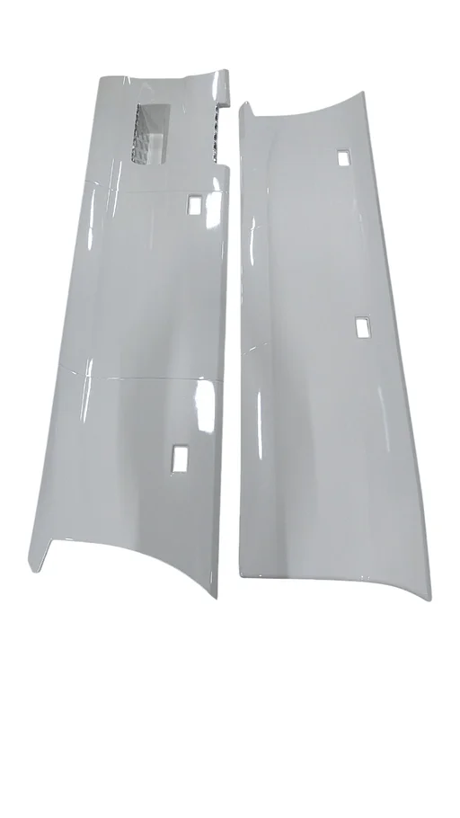SCANIA NG 2020 ZIJSKIRTSET WB3750 | KLEUR IVOORWIT 1366386 (6491A) MET RADAR, RECHTS COMPLEET | 000061E