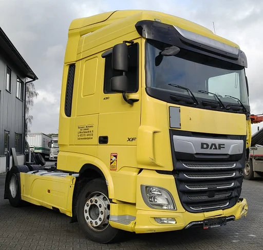 DAF XF 106 2018 430hp mx-13 SPACE CAB 000336