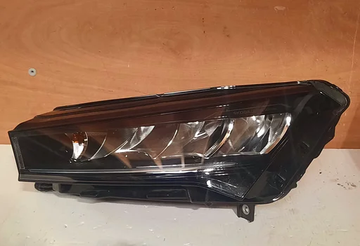 Koplamp links LED orgineel Skoda Enyaq v.a 2020 5LB941015