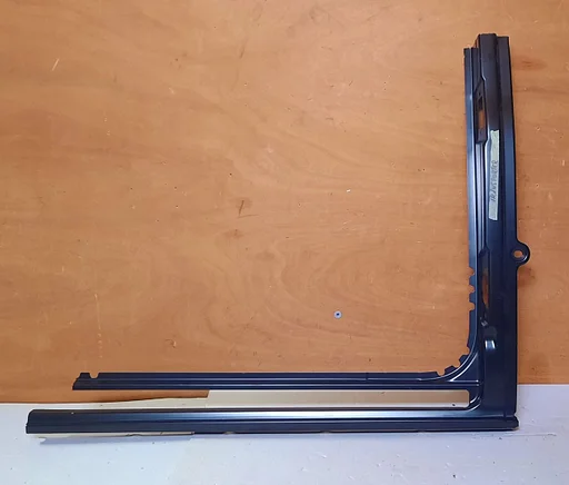 Dorpel / B-stijl rechts orgineel VW T6 vanaf 2015