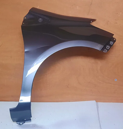 Voorscherm rechts orgineel Toyota Yaris III P13 2010-2020