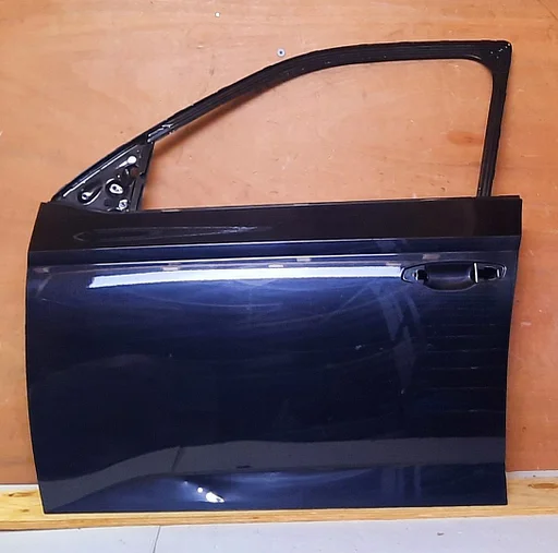 Portier deur linksvoor Skoda Fabia 6V III v.a 2014 6V0831311
