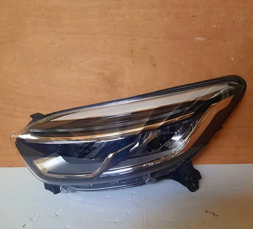 Koplamp links LED Renault Captur FL v.a 2017 260606152R