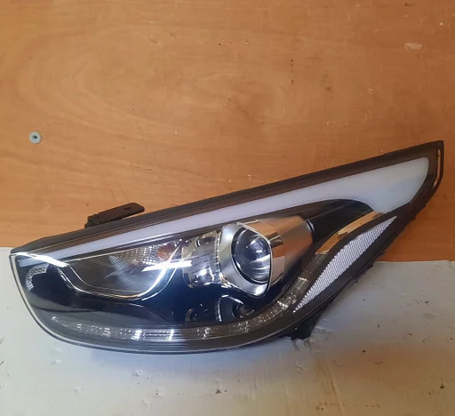 Koplamp Xenon links org.Hyundai iX35 2012-2016 92101-2SXXX