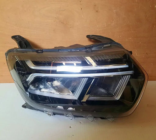 Koplamp LED nieuw Dacia Duster II FL v.a 2021 260109550R