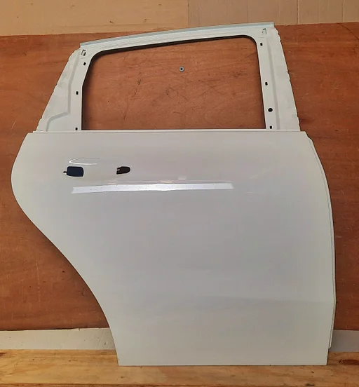 Portier deur rechtsachter Mercedes B-klasse W247 v.a 2018