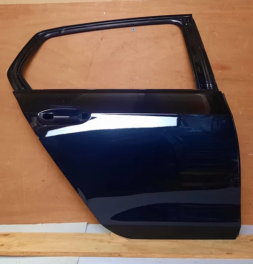 Portier deur rechtsachter VW Golf 8 v.a 2019 5H4833312G
