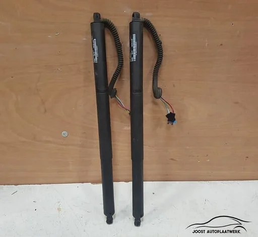 Gasveer el. achterklep Mini Countryman F60 ('17-18) 7405763