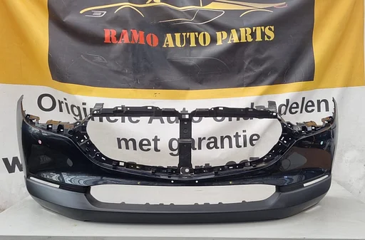 MAZDA CX-30 VOORBUMPER DFP550031 DFP5-50031