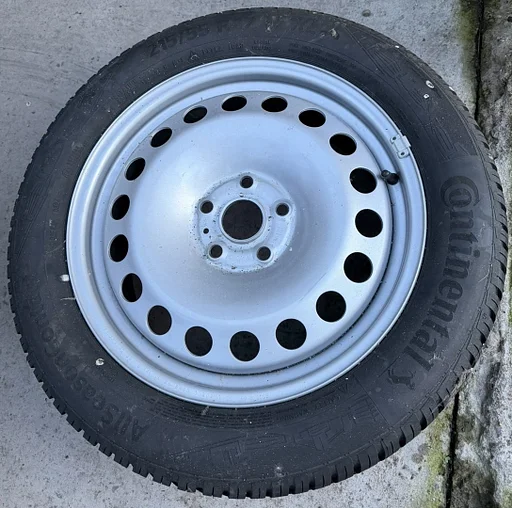 reservewiel golf caddy 215/55/R17 met all season band NIEUW