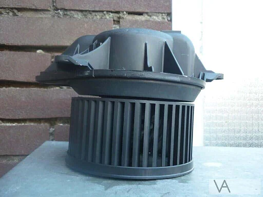 Kachelmotor Peugeot 406 607 659963h climate control €40