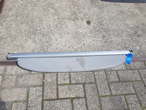 Toyota Prius 2003 - 2009 hoedenplank rolhoes rollo €75