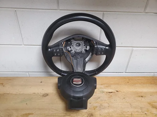 Seat Ibiza 6L 2002 - 2009 lederen stuur met knoppen €50