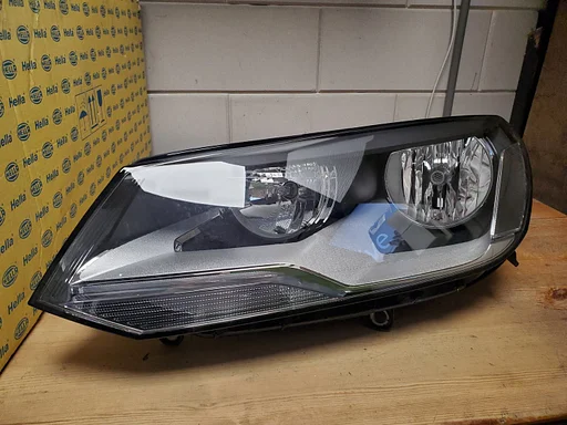 VW Touareg 2010 - 2014 koplamp links HALOGEEN nieuw in doos