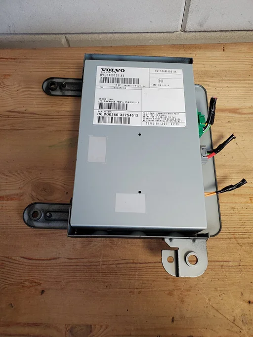 Volvo V40 S60 V60 XC60 radio navigatie module 31409100 €50