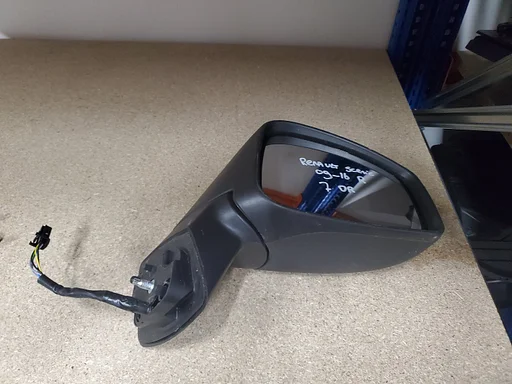 Renault Scenic 2009 -2015 spiegel rechts wit nette staat €75